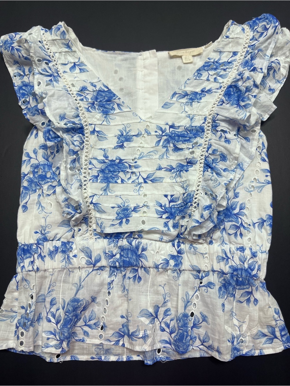 Forever That Girl Blue & White Floral Eyelet Ruffle Blouse Size XS